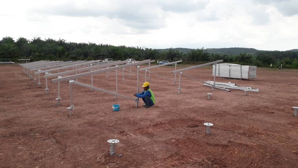 45MWp projet de montage solaire au sol sur pieux vissés 2019-2020 
