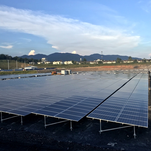  60,4 MW projet de montage solaire au sol en malaisie 2017 